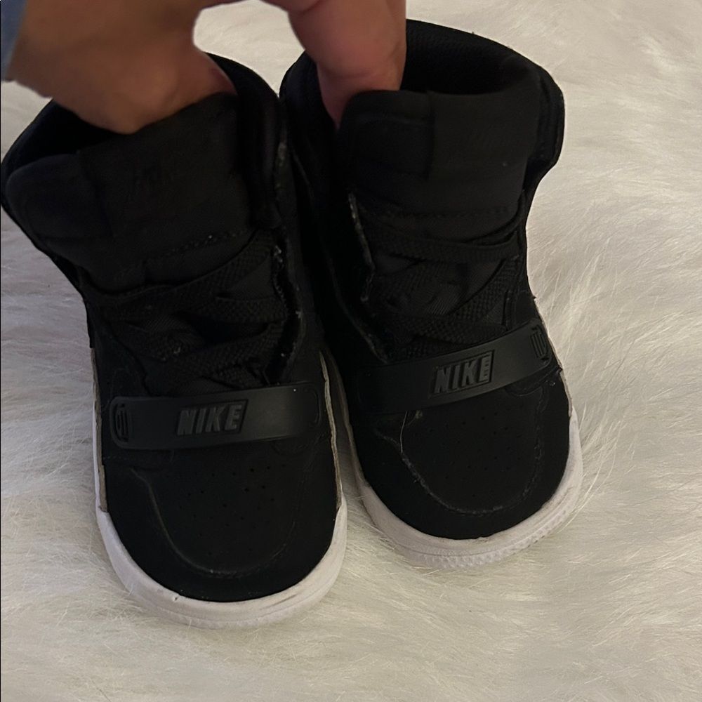 Jordan Legacy 312 (TD). Size 6c - Picture 3 of 7